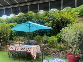 APPART 300 M de la MER avec JARDIN 100M2